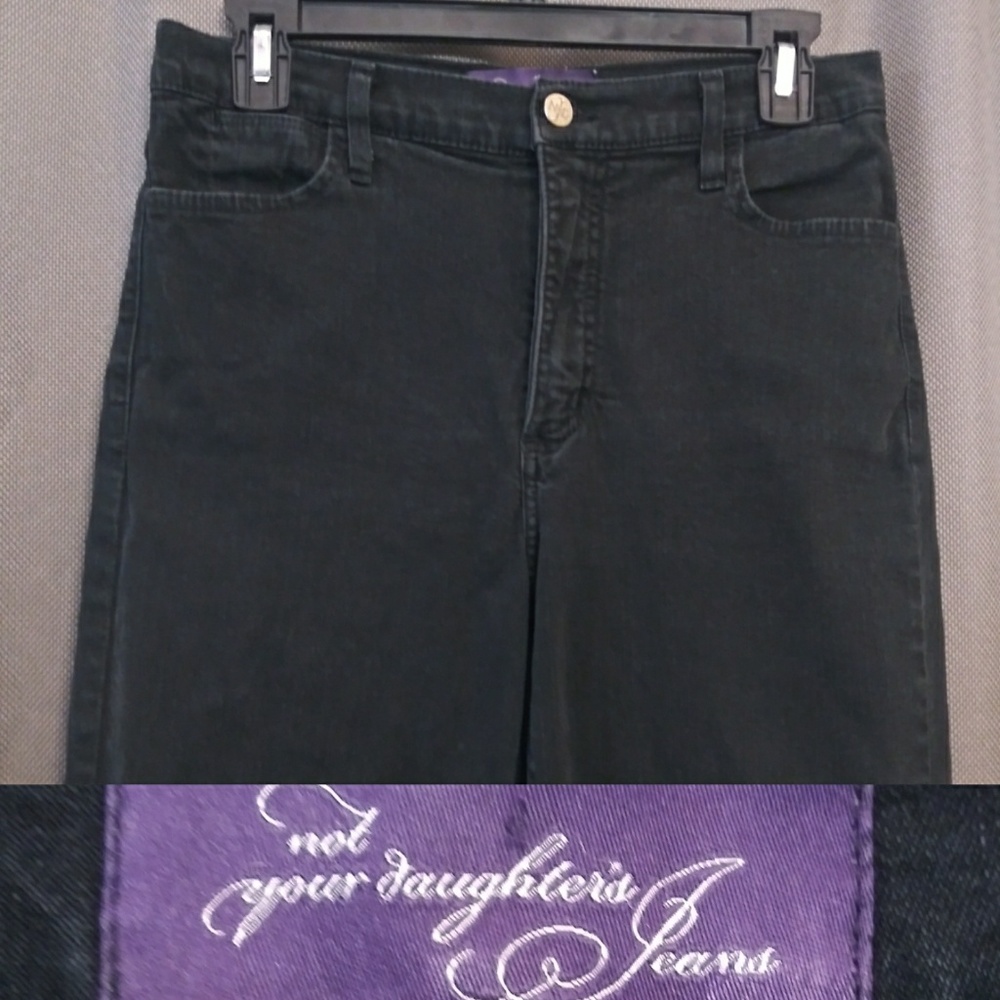 NYDJ Size 6 Black Embellished Jeans